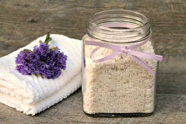Lavender and lemon laundry detergent the Frugal Farm Wife