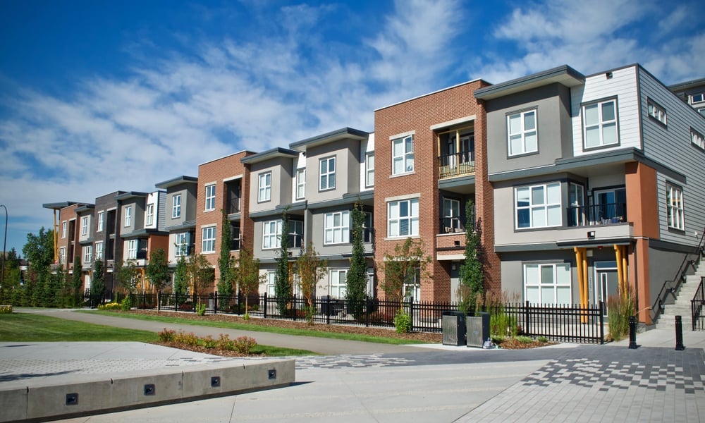 Discover 12 of Calgary’s best neighbourhoods, from bustling city centres to suburban bliss.