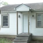‘Nobody should have to go through this’: Knoxville family falls victim to ‘self-showing’ scam after finding a rental on Facebook Marketplace — now they’re out $1,800 and have nowhere to live