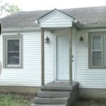 ‘Nobody should have to go through this’: Knoxville family falls victim to ‘self-showing’ scam after finding a rental on Facebook Marketplace — now they’re out $1,800 and have nowhere to live